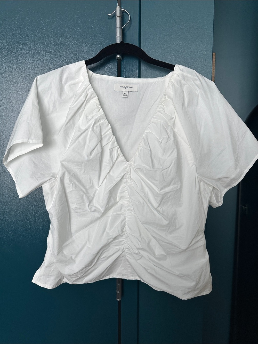 Banana Republic White V-Neck Ruched Short Sleeve Blouse
